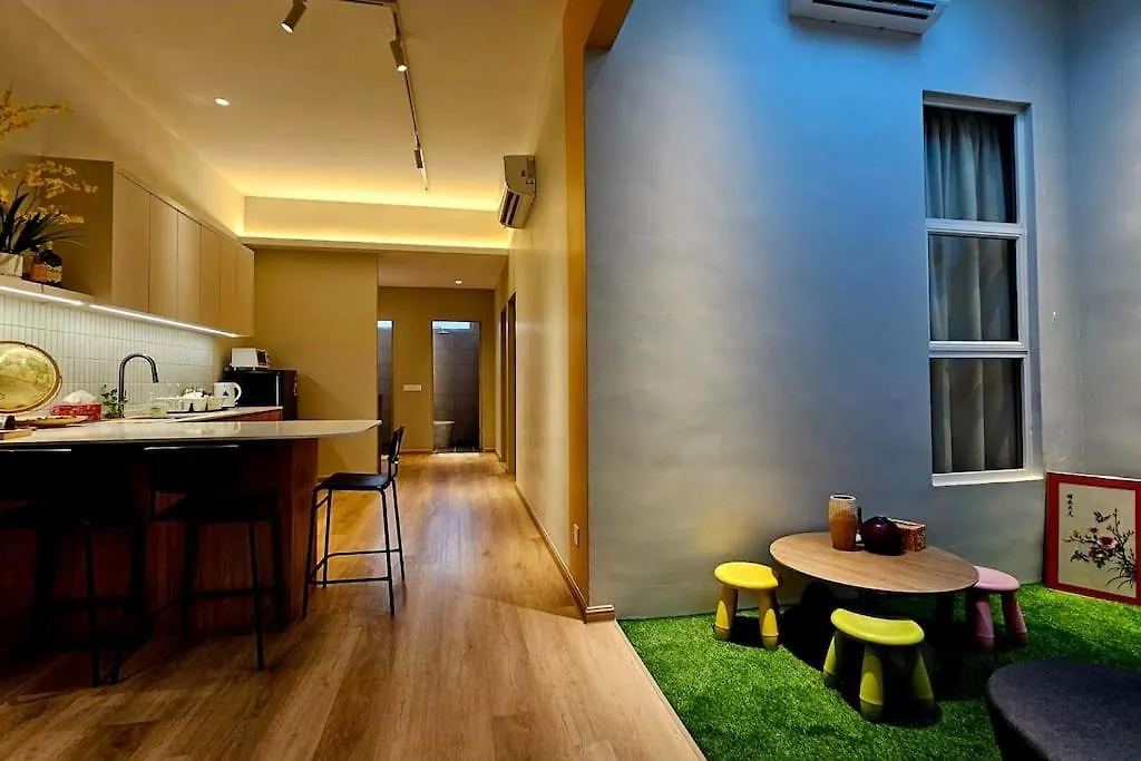 Luxury Signature Suite 5R3B 11 Pax At 90 Degree Alma, Букит-Мертаджам Апартаменты